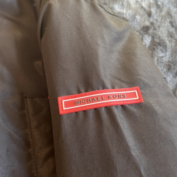 Boy’s Michael Kors Jacket. Excellent condition - Picture 3 of 10